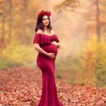 magnifique photo grossesse robe rouge forêt automne